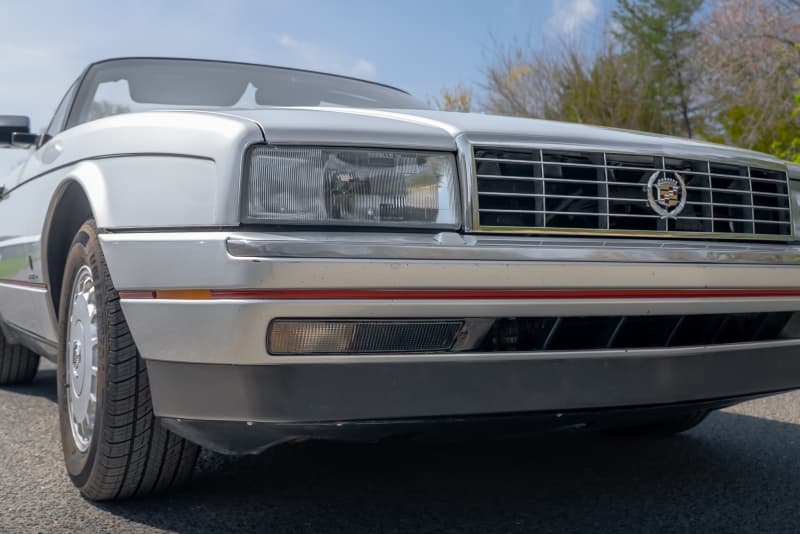 1987 Cadillac Allante thumbnail 8