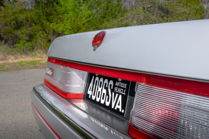 1987 Cadillac Allante thumbnail 11