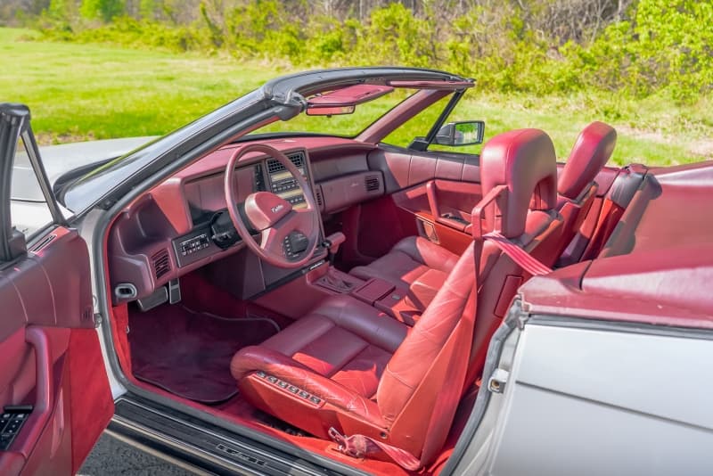 1987 Cadillac Allante thumbnail 12