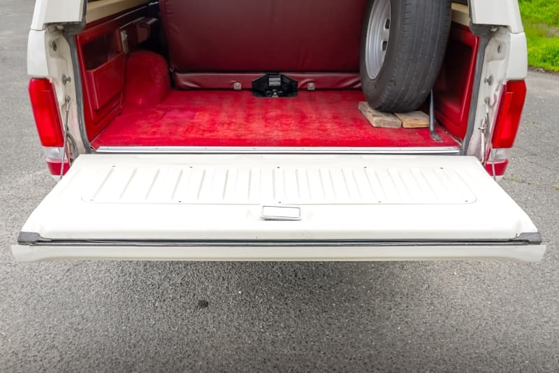 1988 Ford Bronco XLT thumbnail 17