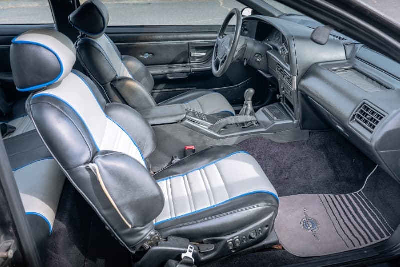 1990 Ford Thunderbird SC thumbnail 22