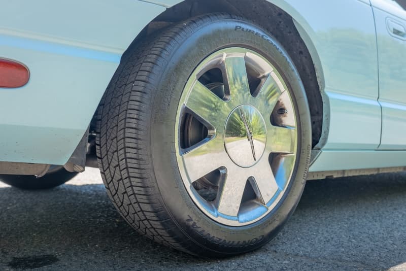 2003 Ford Thunderbird thumbnail 20