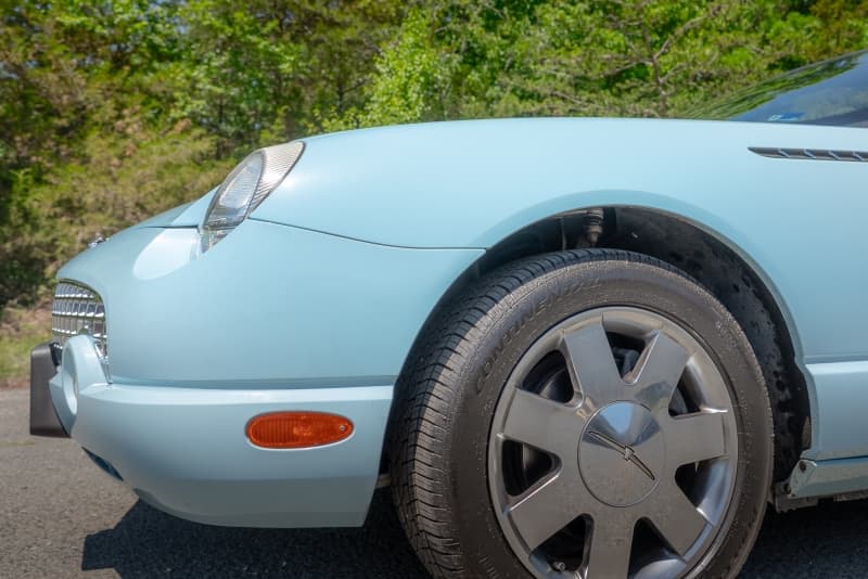 2003 Ford Thunderbird thumbnail 6