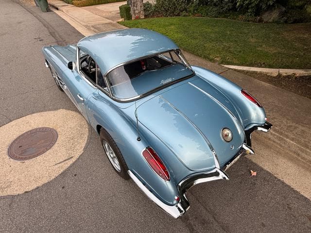 1958 Chevrolet Corvette thumbnail 9