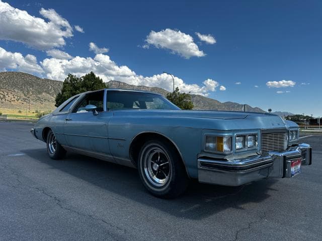 1976 Buick Riviera thumbnail 17