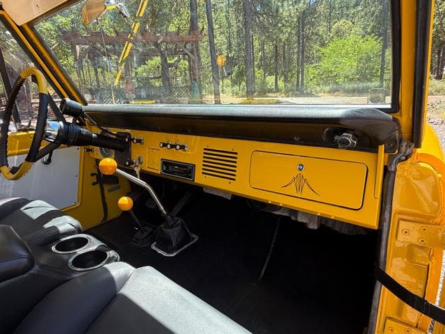 1966 Ford Bronco thumbnail 14