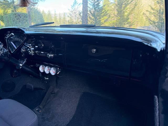 1958 Chevrolet Apache thumbnail 26