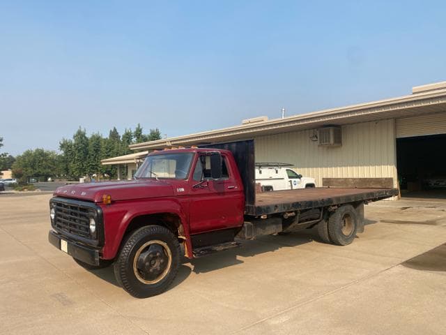 1975 Ford F600 — photo 1