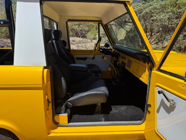 1966 Ford Bronco thumbnail 28