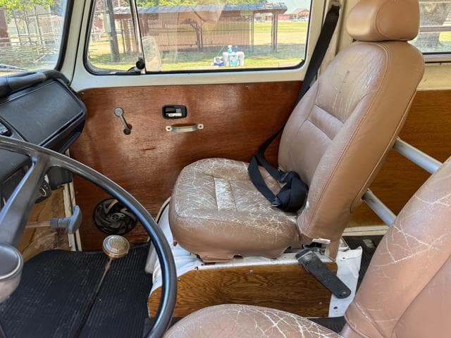 1971 Volkswagen Transporter thumbnail 11