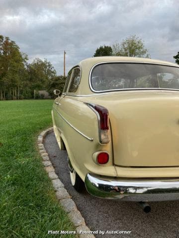1959 Borgward Isabella thumbnail 14