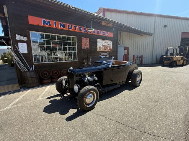 1932 Ford Roadster thumbnail 24