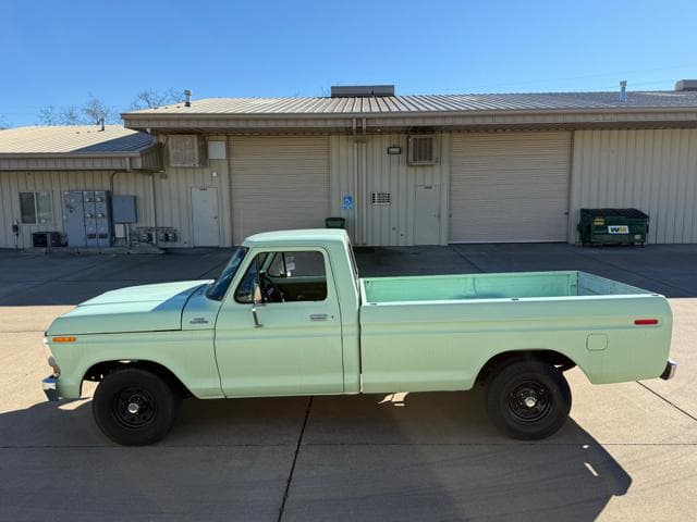 1979 Ford F150 Custom thumbnail 5