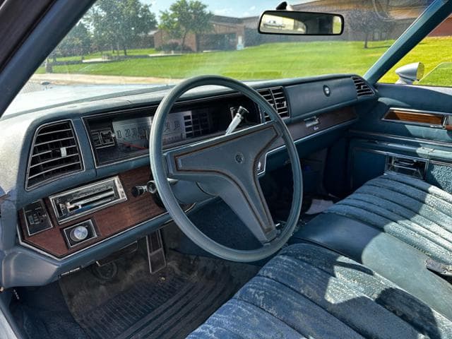 1976 Buick Riviera thumbnail 11
