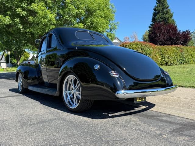 1940 Ford Coupe thumbnail 10