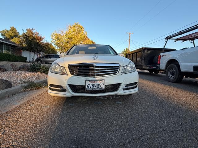2012 Mercedes C250 thumbnail 9