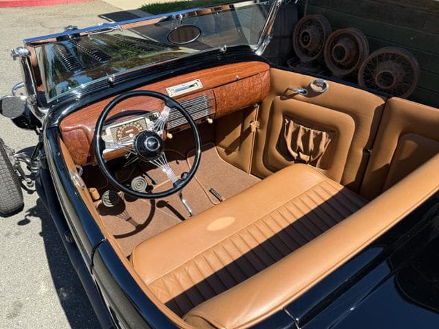 1932 Ford Roadster thumbnail 10