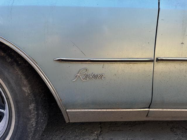 1976 Buick Riviera thumbnail 27