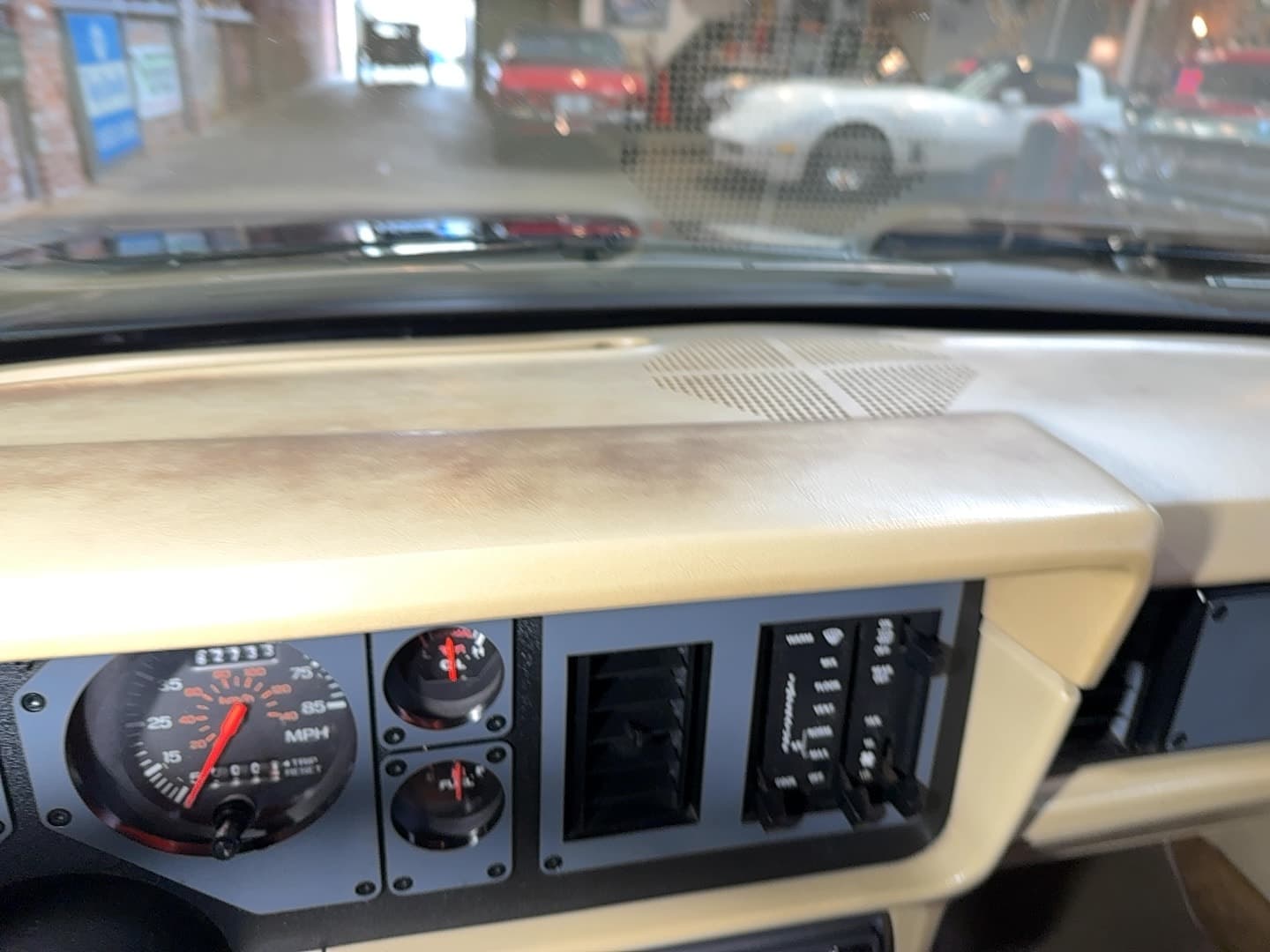 1986 Ford Mustang LX 5.0 thumbnail 9