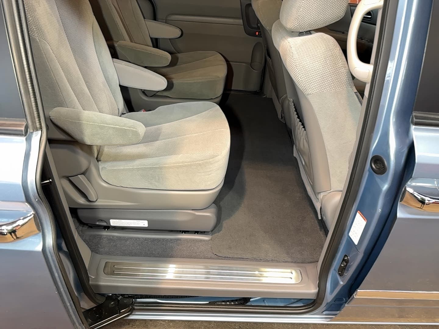 2012 Kia Sedona EX thumbnail 18