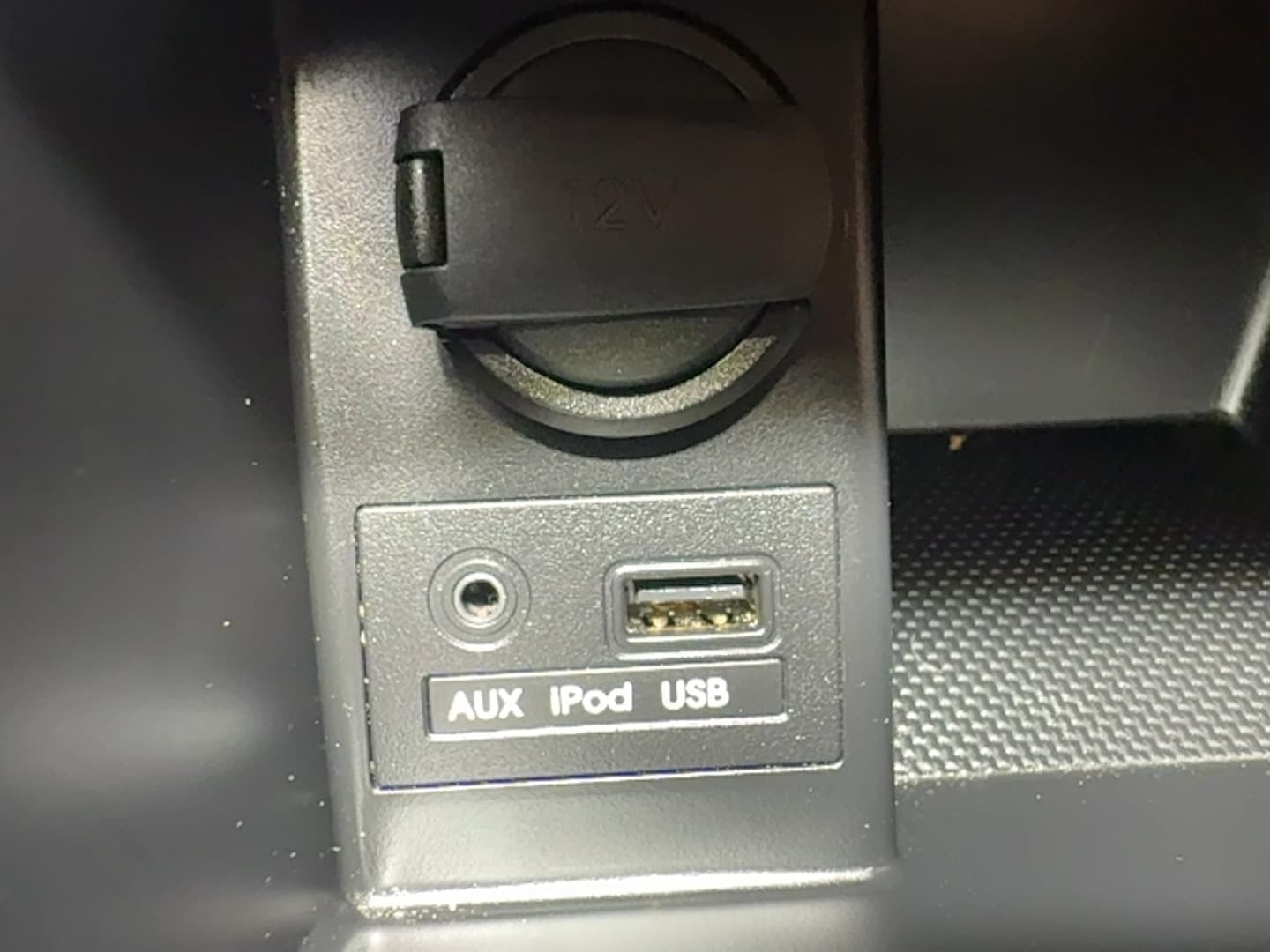2012 Hyundai Elantra Limited thumbnail 8