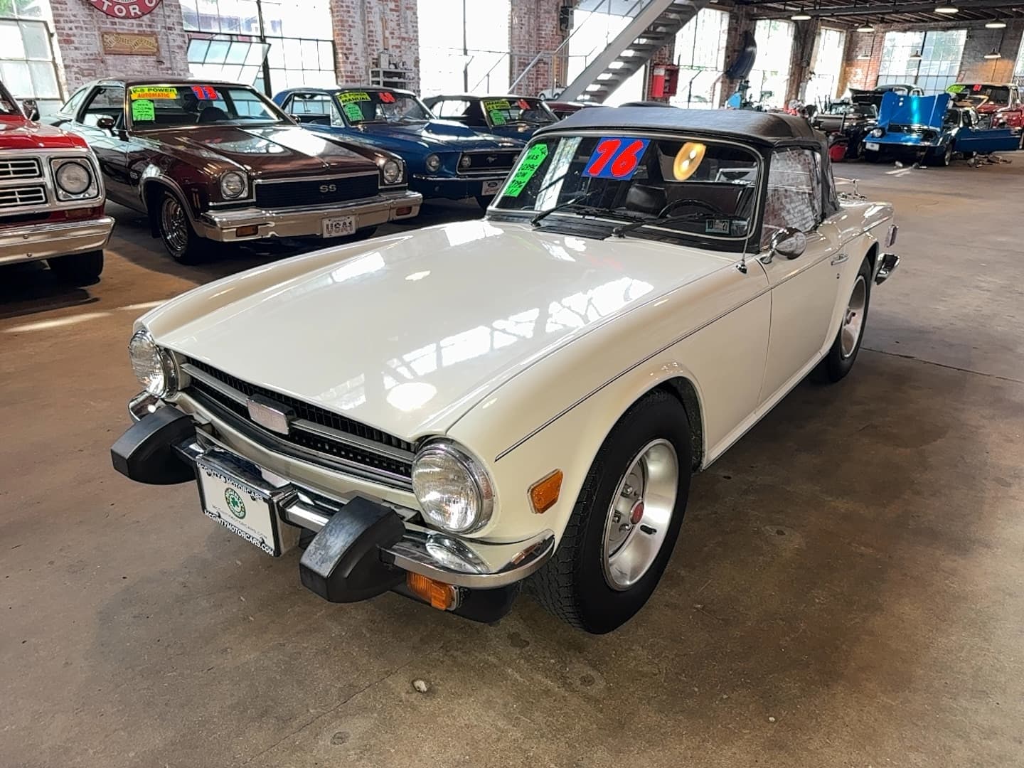 1976 Triumph TR6 — photo 2