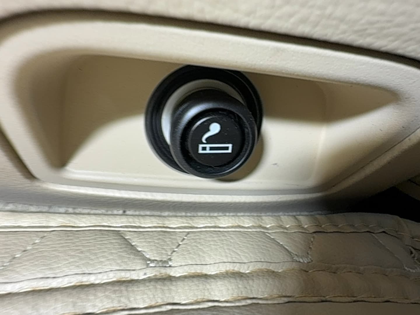 2006 Lexus LS 430 thumbnail 13