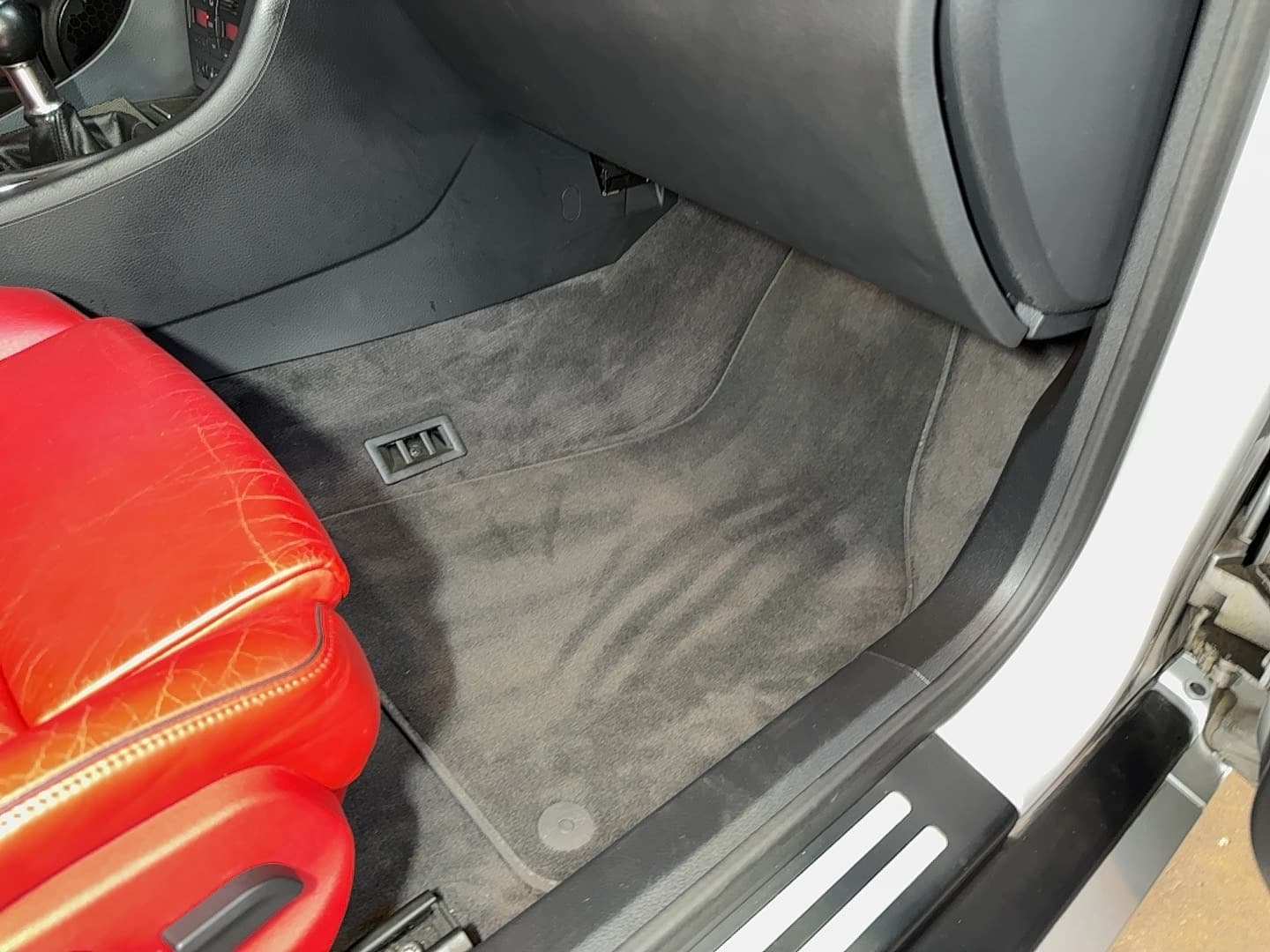 2005 Audi S4 Quattro thumbnail 14