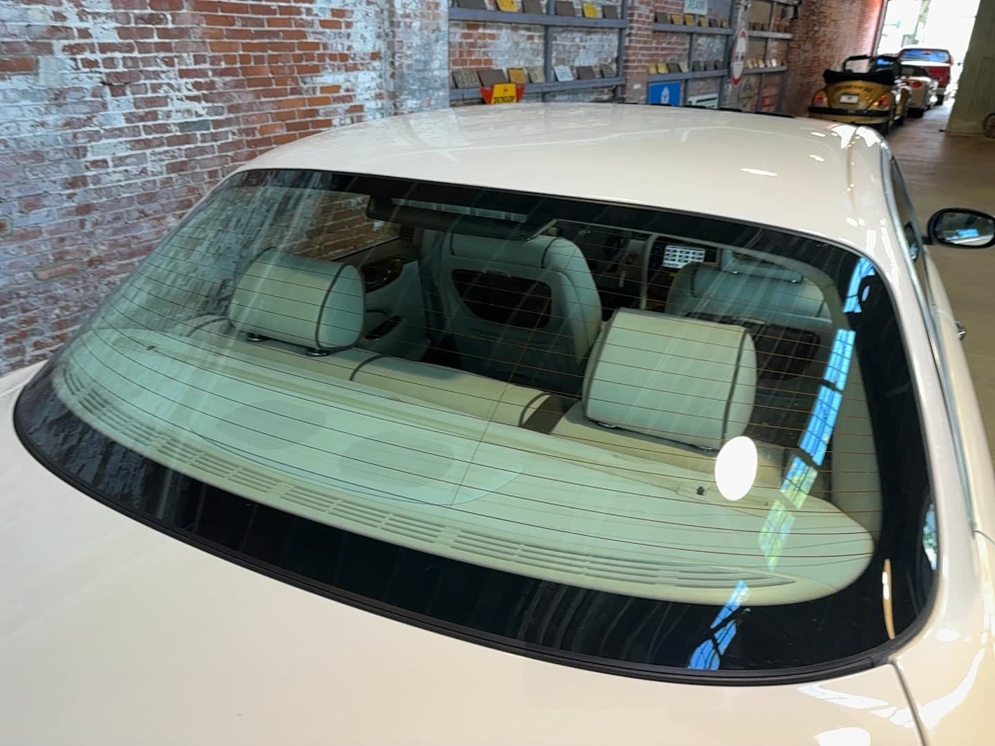 2007 Jaguar XJ Vanden Plas thumbnail 26