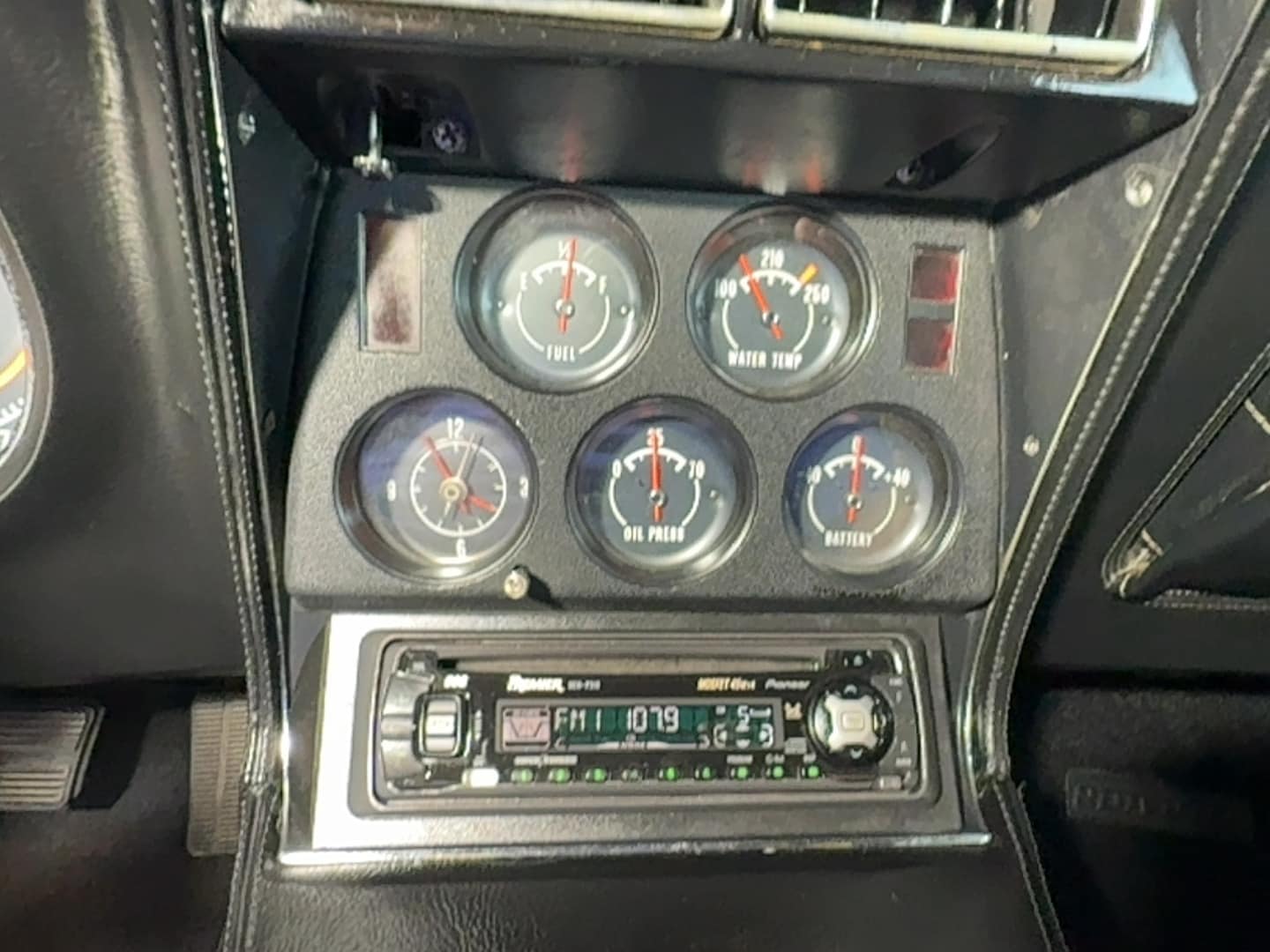 1972 Chevrolet Corvette Stingray thumbnail 4