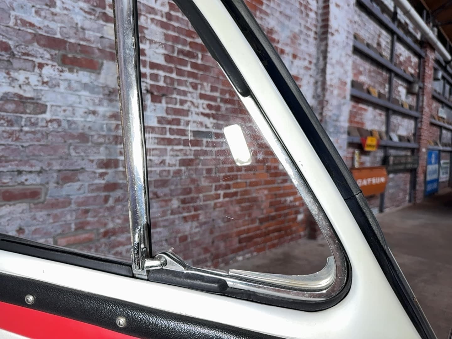 1964 Volkswagen Type 3 Squareback thumbnail 8
