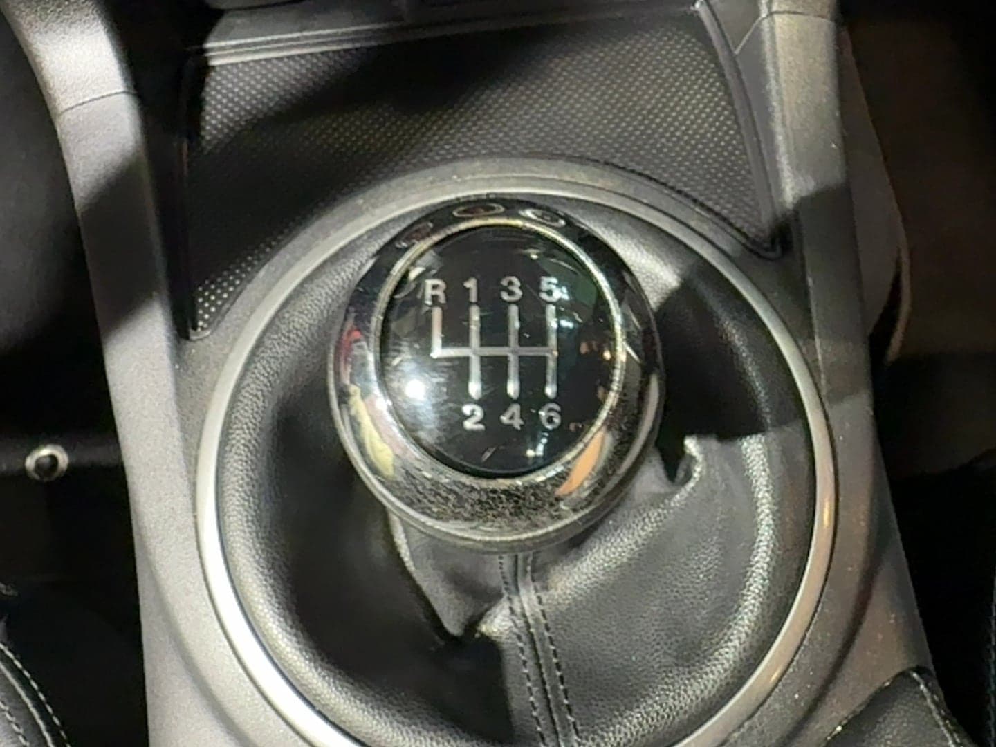 2012 Mazda MX-5 Miata Grand Touring Hard Top thumbnail 5