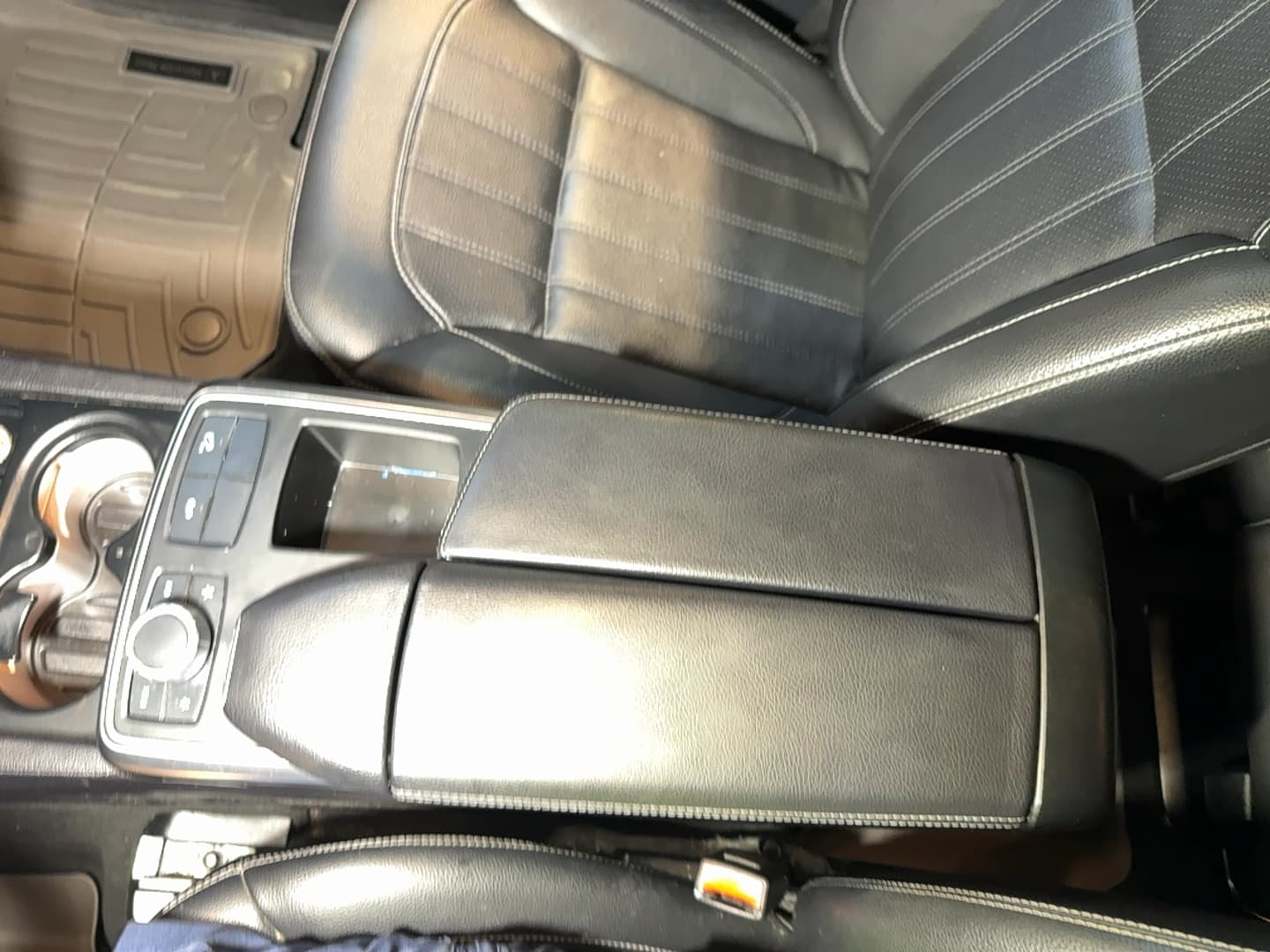 2014 Mercedes GL-Class GL 450 4MATIC thumbnail 9