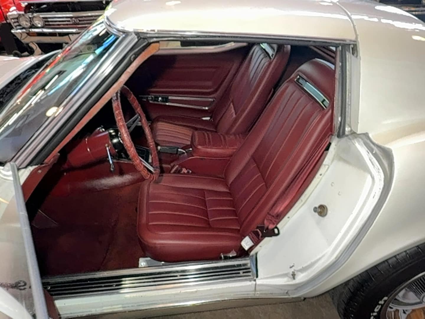 1974 Chevrolet Corvette Stingray thumbnail 3