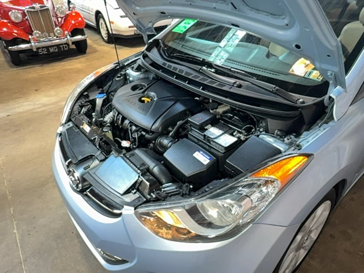 2012 Hyundai Elantra Limited thumbnail 23