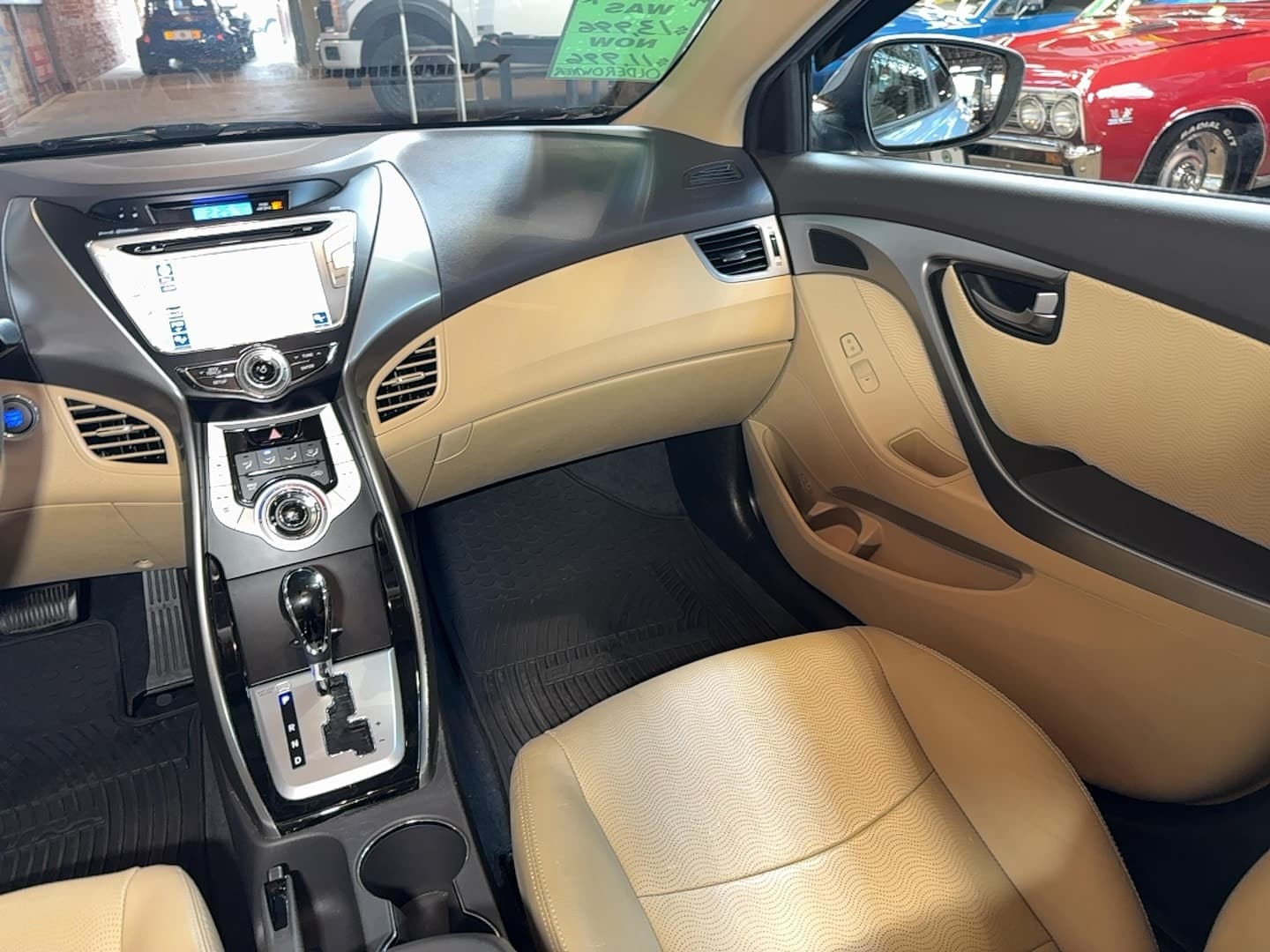 2012 Hyundai Elantra Limited thumbnail 13