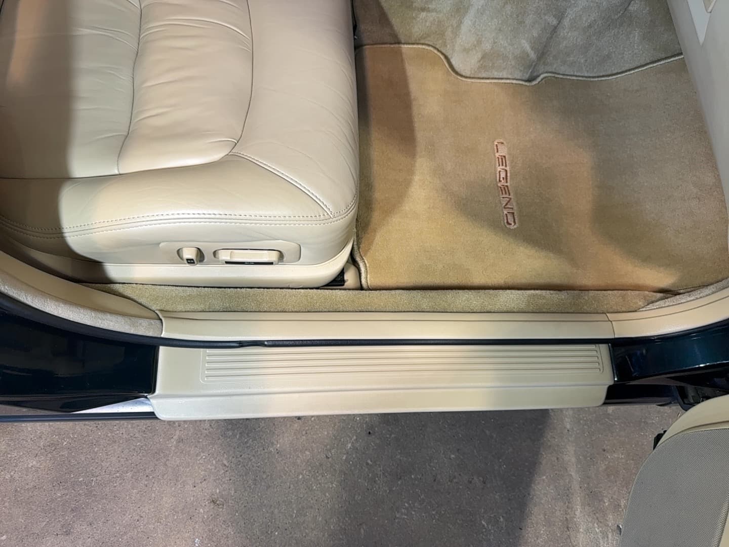 1992 Acura Legend LS thumbnail 14