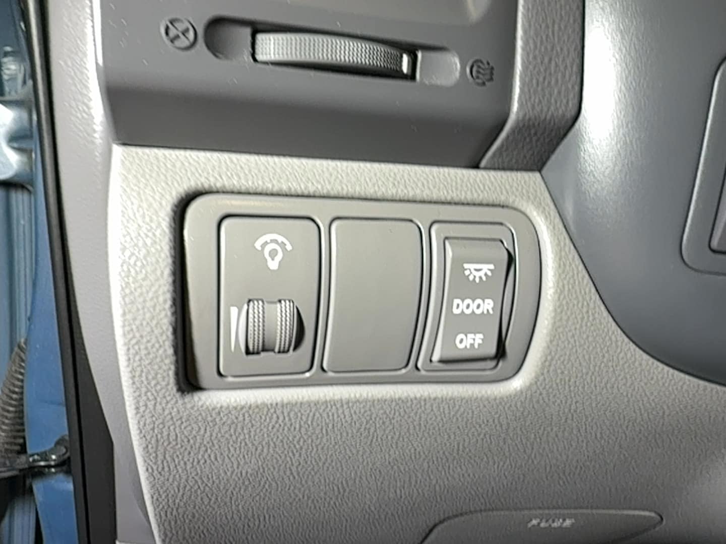 2012 Kia Sedona EX thumbnail 5