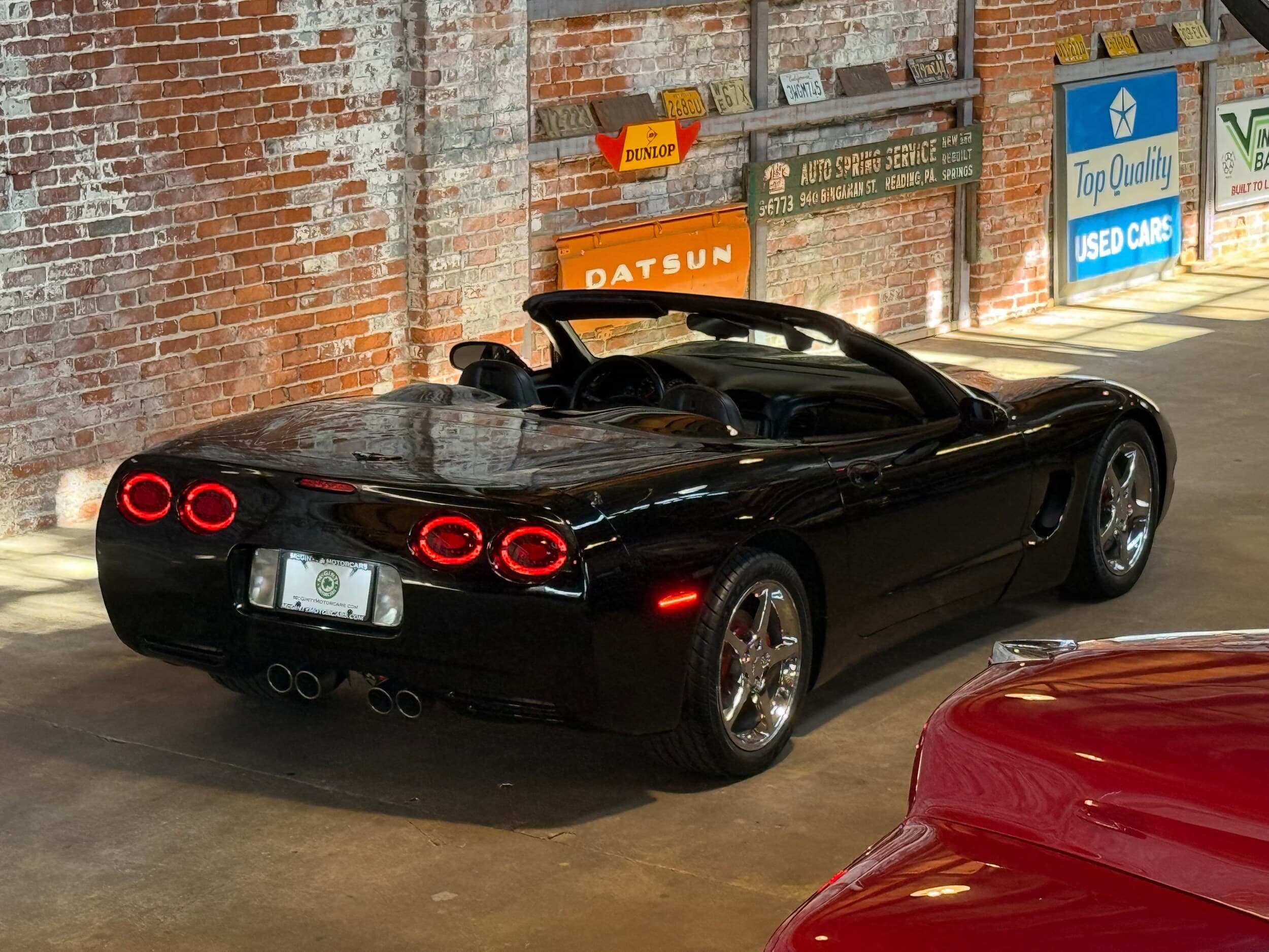 1998 Chevrolet Corvette Base thumbnail 28