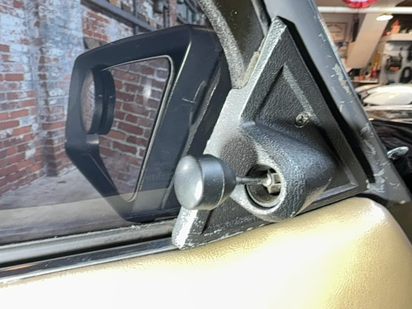 1986 Ford Mustang LX 5.0 thumbnail 11