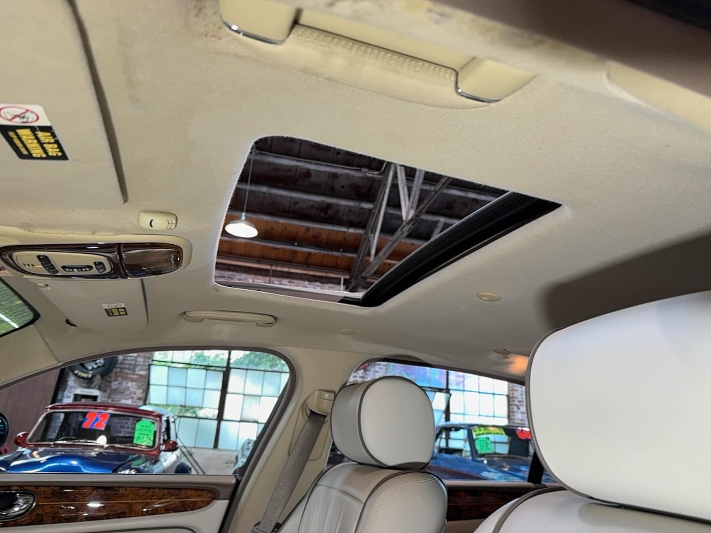 2007 Jaguar XJ Vanden Plas thumbnail 10