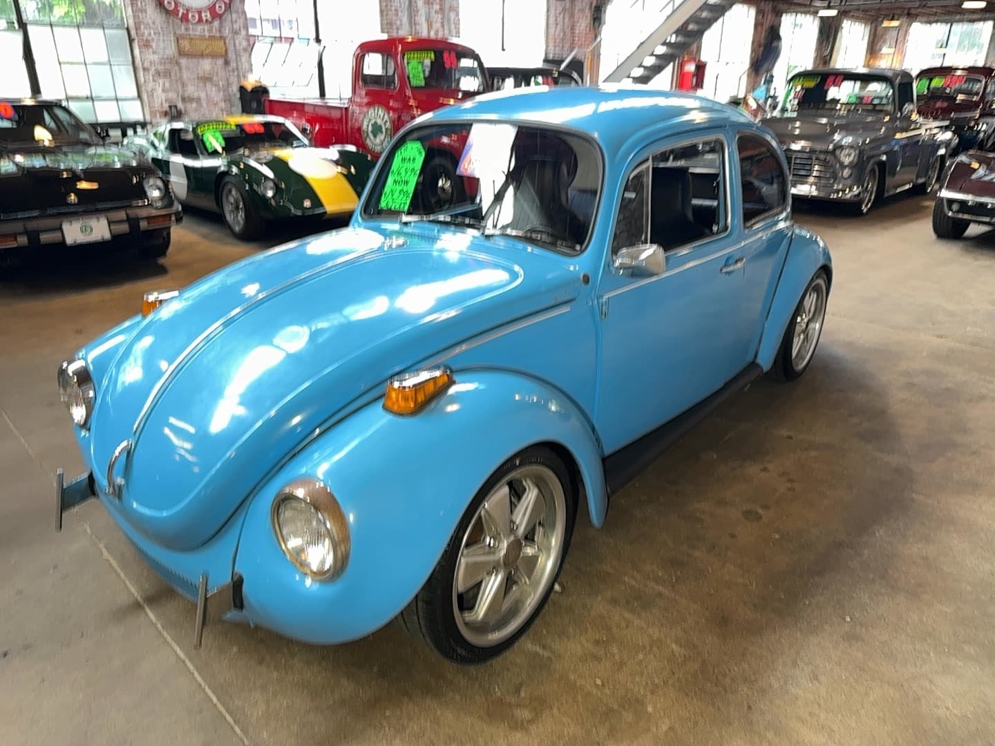 1972 Volkswagen Super Beetle Hatchback thumbnail 25