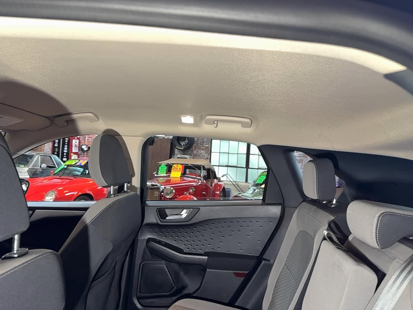 2020 Ford Escape SE thumbnail 14