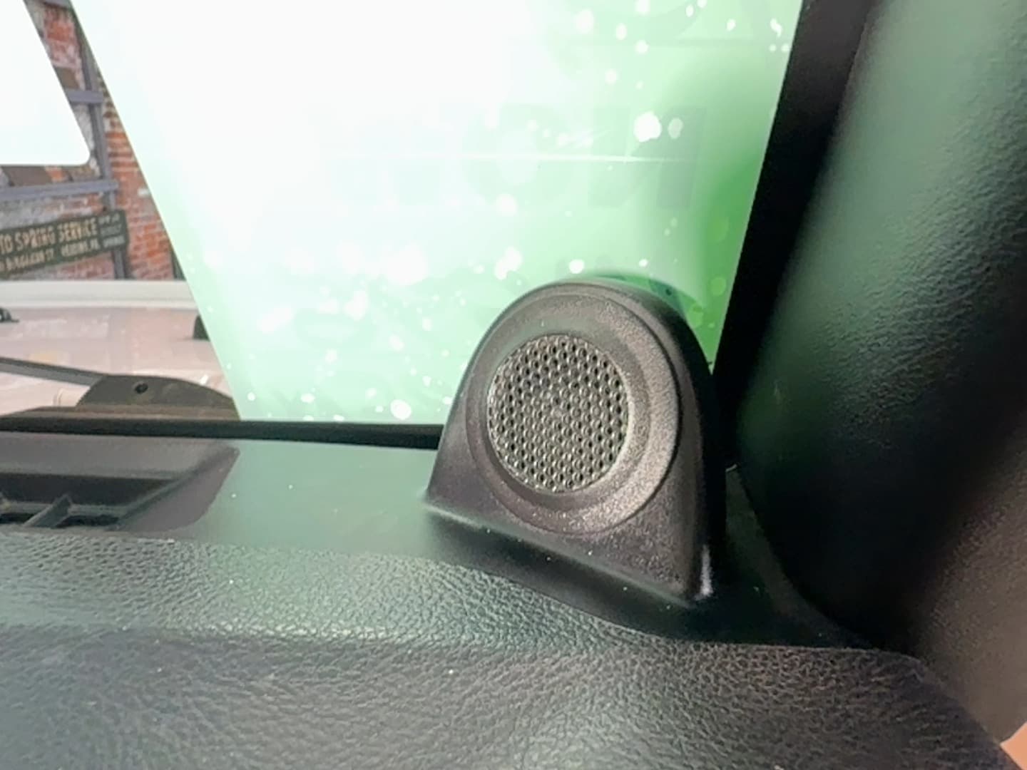 2011 Jeep Wrangler Unlimited Sport thumbnail 16