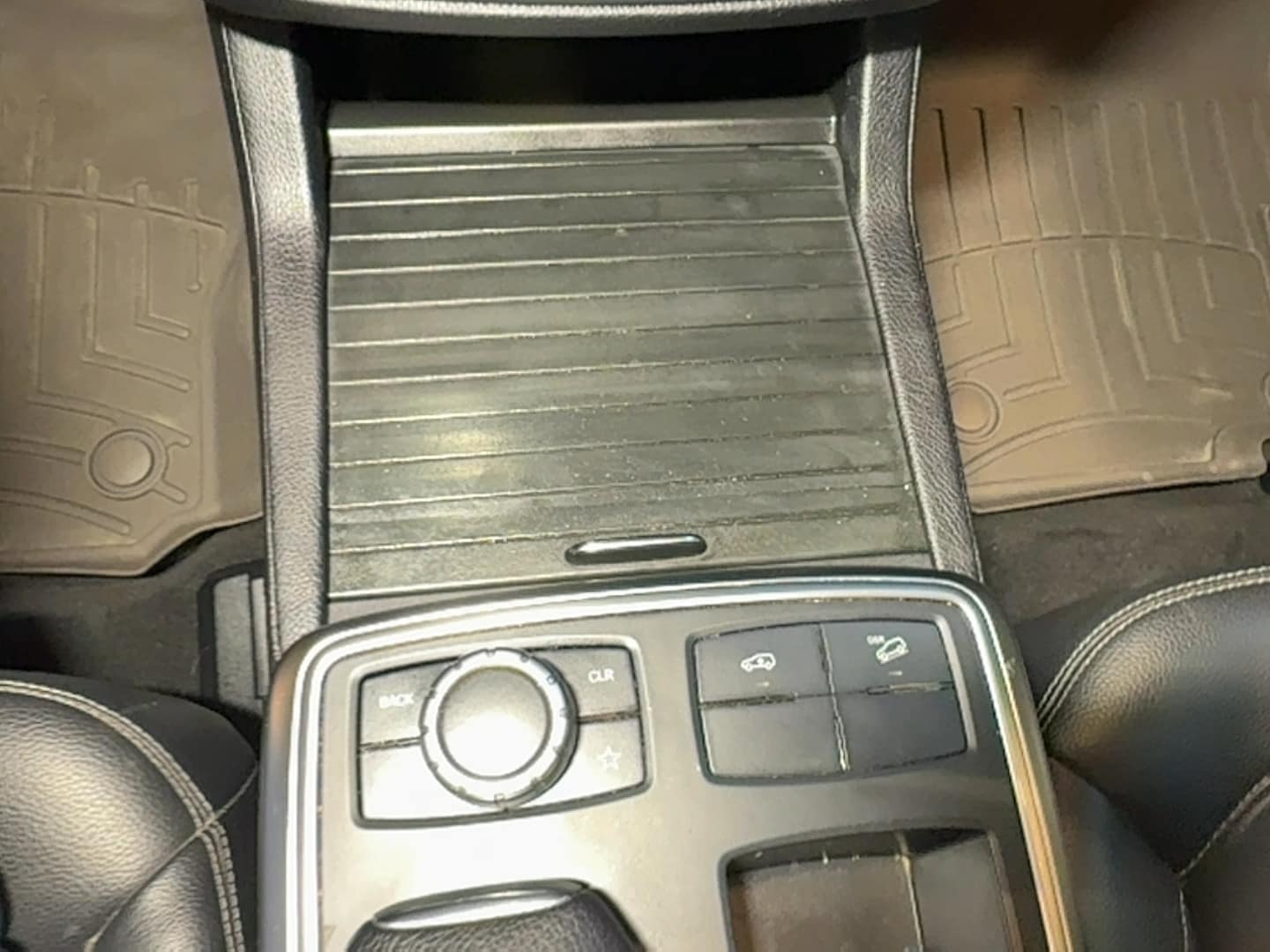 2014 Mercedes GL-Class GL 450 4MATIC thumbnail 6