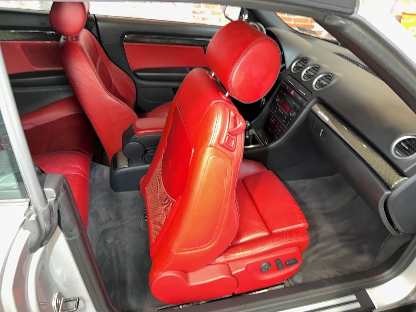 2005 Audi S4 Quattro thumbnail 16