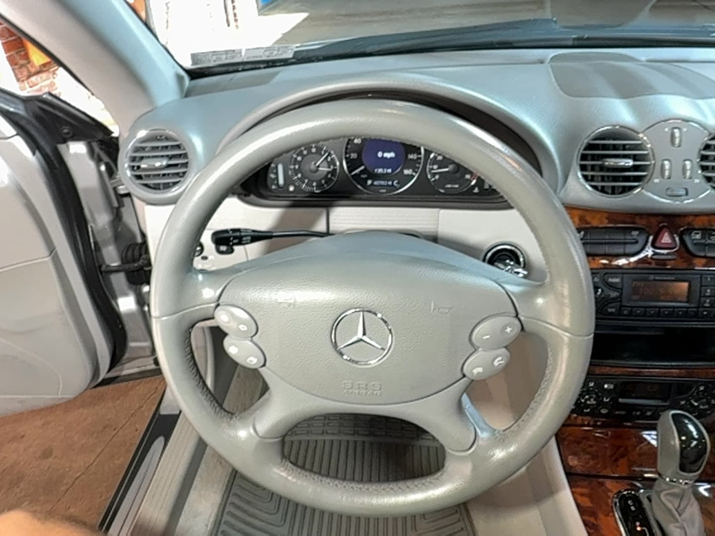 2004 Mercedes CLK-Class Base thumbnail 6