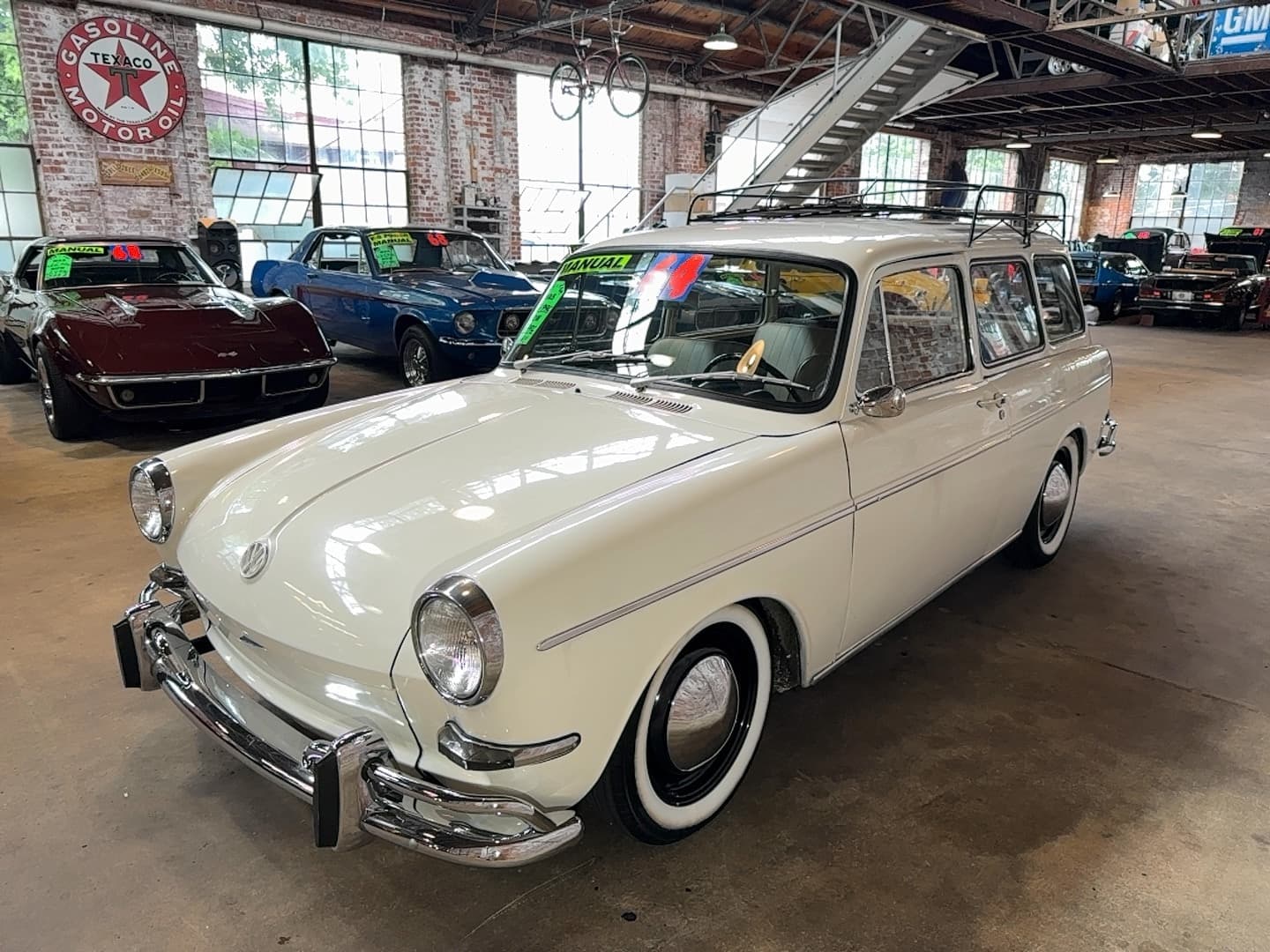 1964 Volkswagen Type 3 Squareback — photo 2