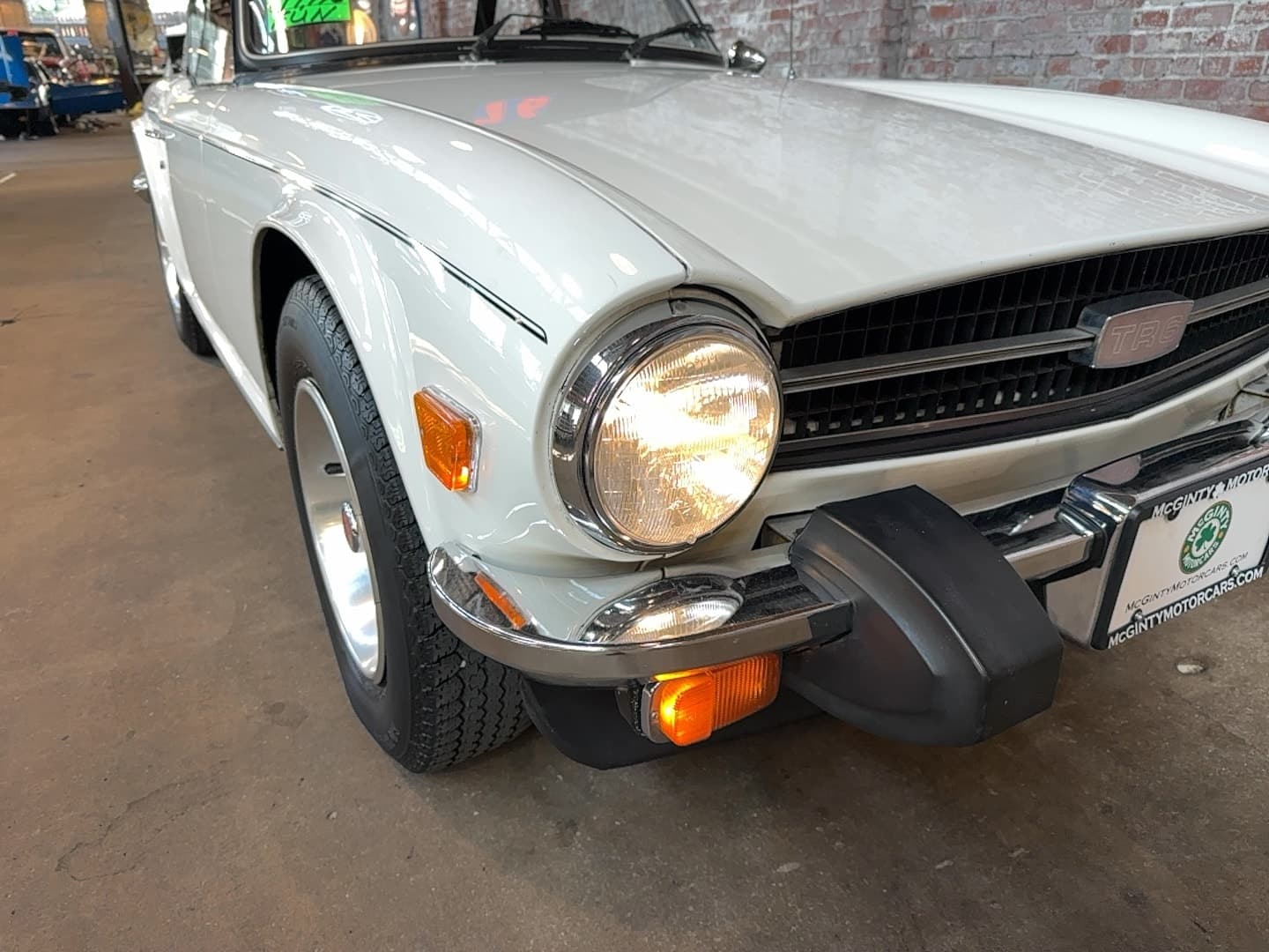 1976 Triumph TR6 thumbnail 27