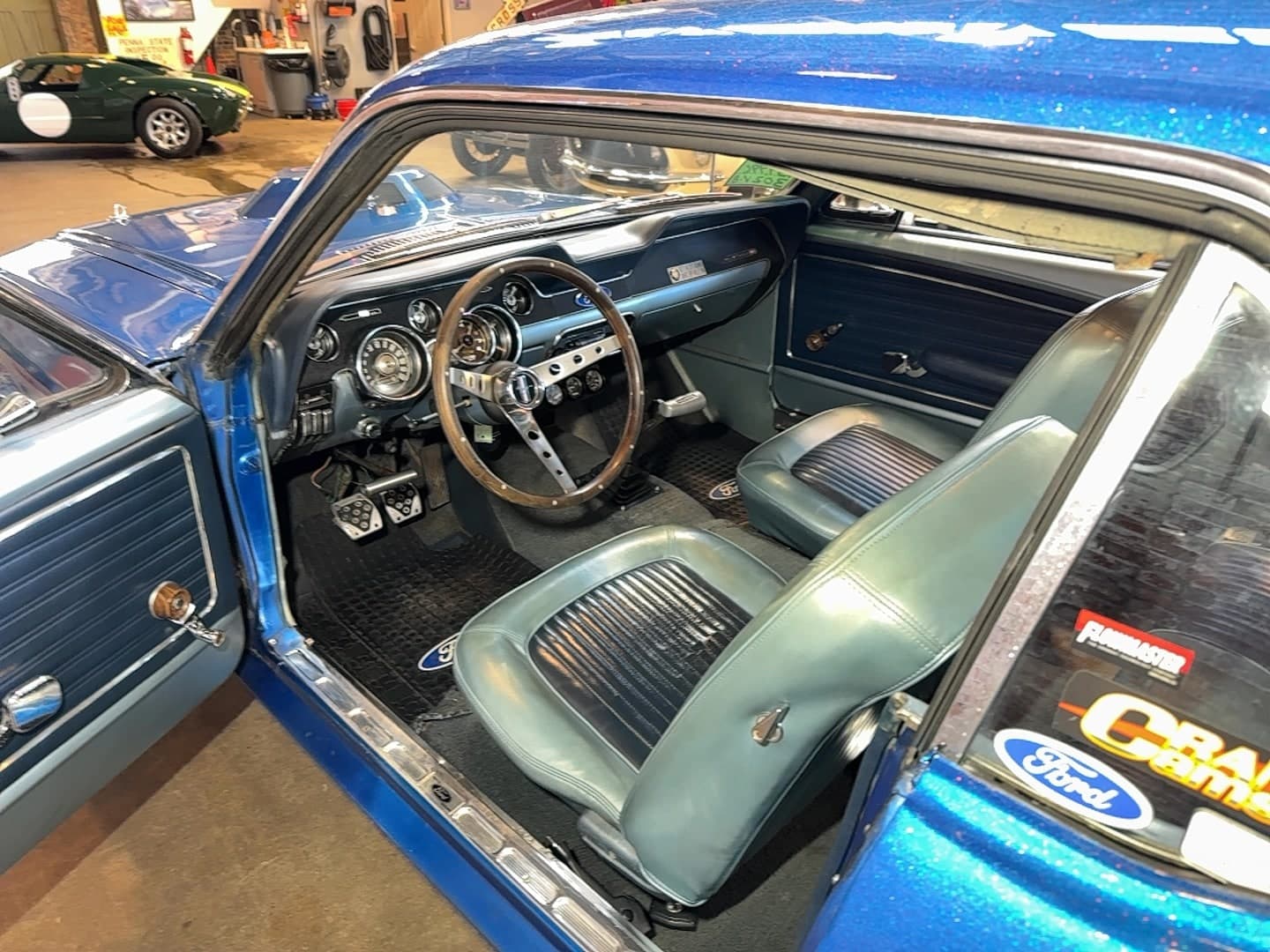 1968 Ford Mustang Coupe thumbnail 3